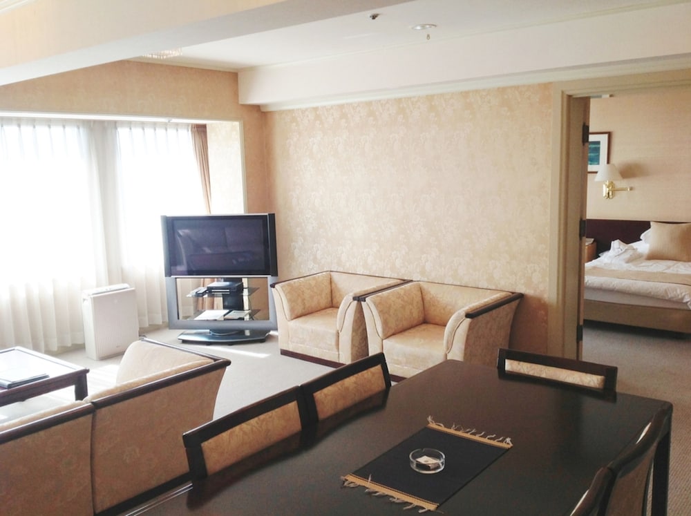 okayama plaza hotel
