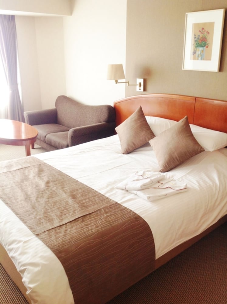 okayama plaza hotel