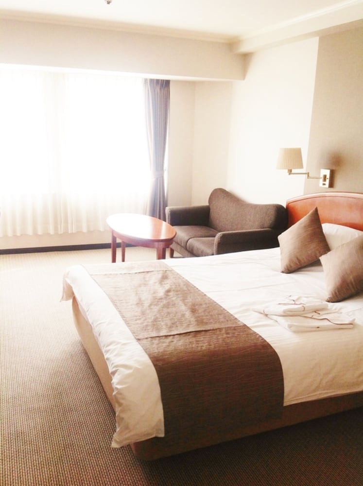 okayama plaza hotel