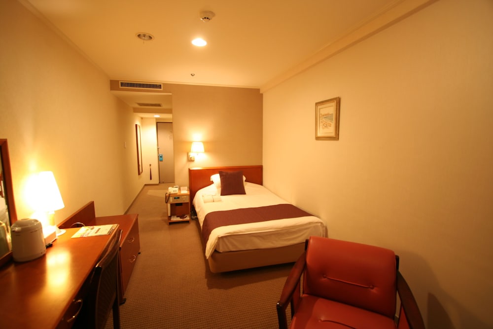 okayama plaza hotel
