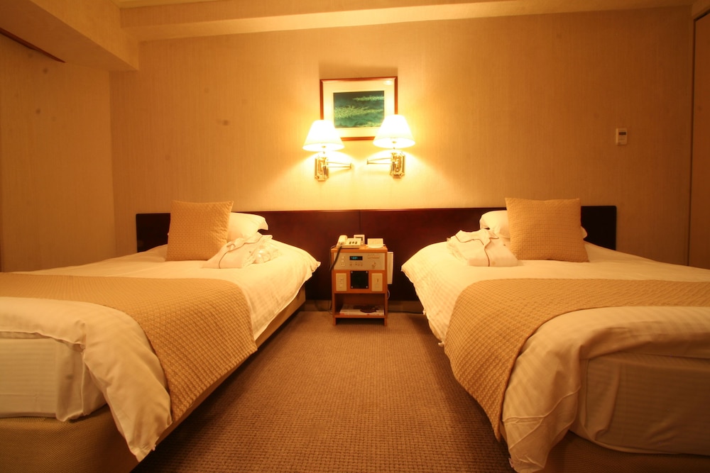 okayama plaza hotel