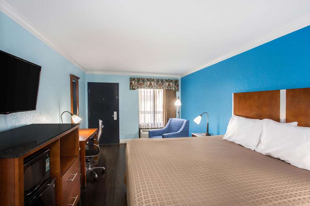 days inn by wyndham florida city