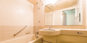 hotel claiton shin osaka