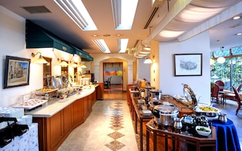 hotel claiton shin osaka