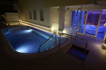 hotel thea
