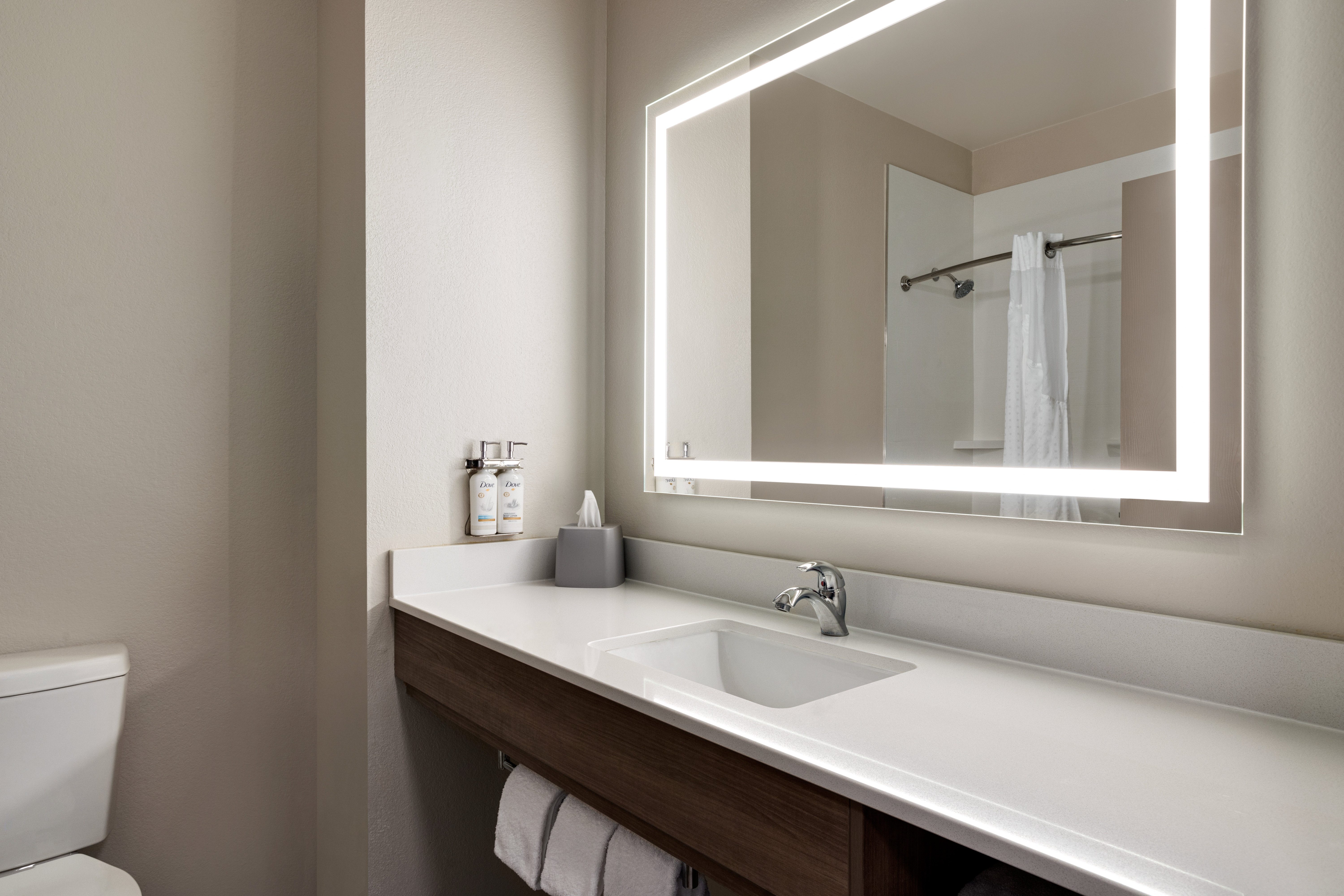 holiday inn express and suites forrest city by ihg