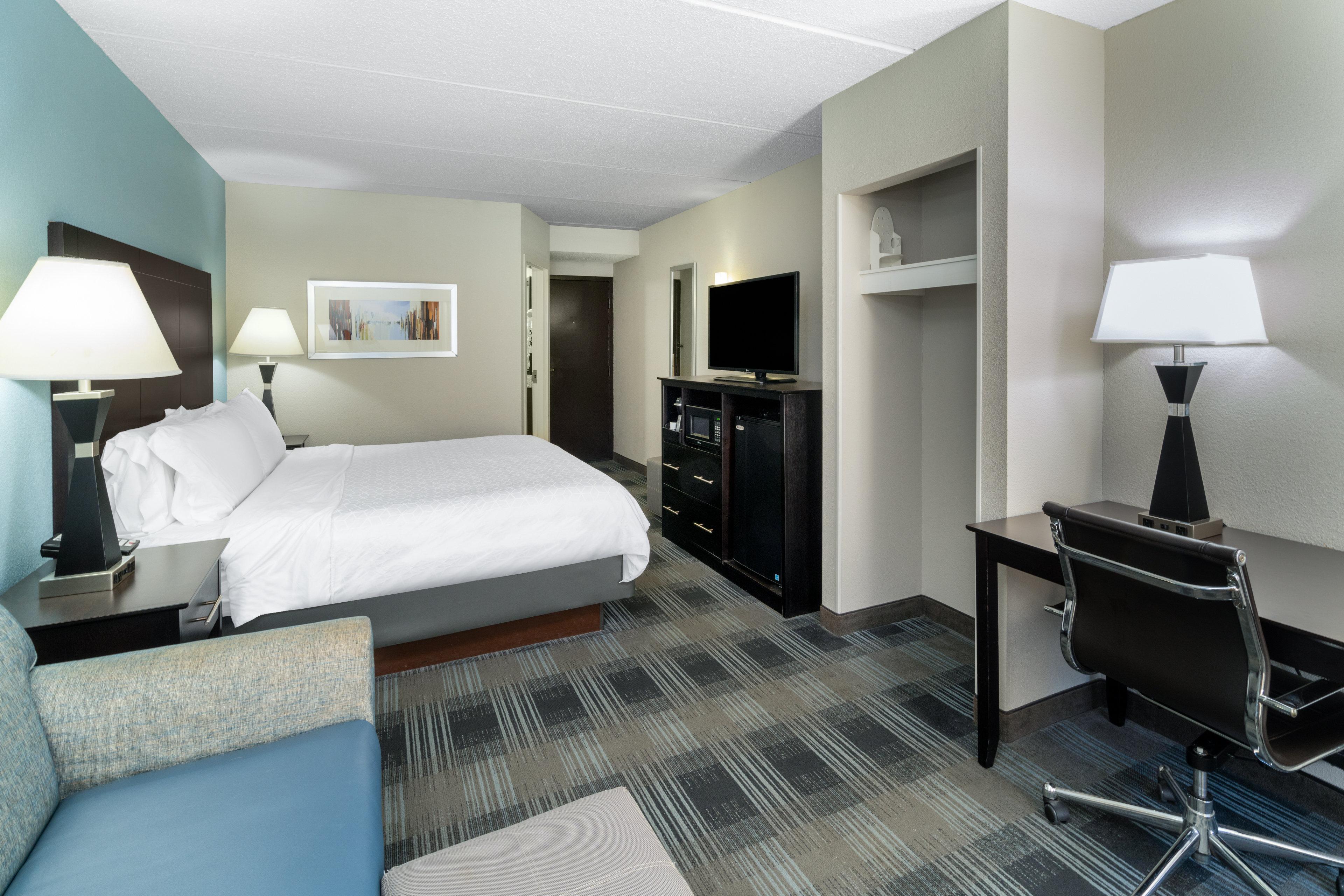 holiday inn express forsyth by ihg