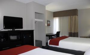 holiday inn express forsyth by ihg