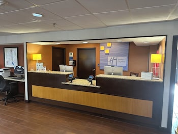 Holiday Inn Express Forsyth By Ihg,Bibb County>>Barnesville,3 star