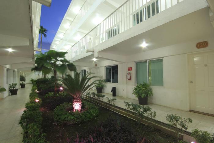 hotel casa blanca