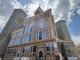 al safwah hotel tower 1