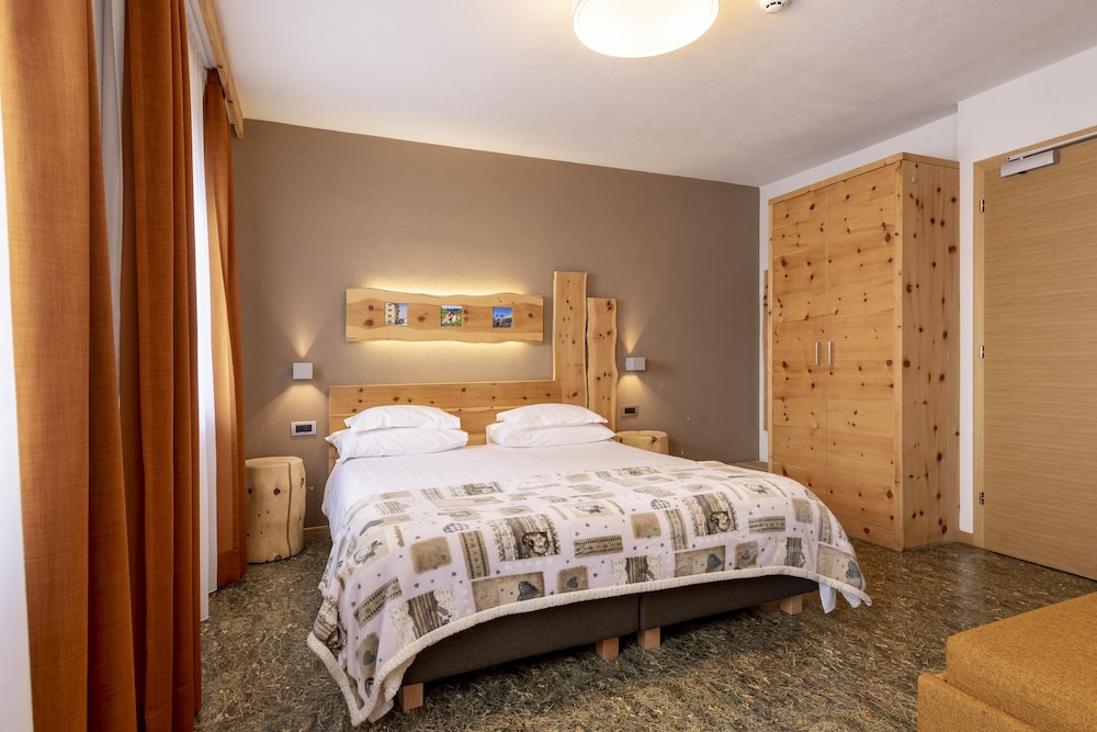 hotel col di lana