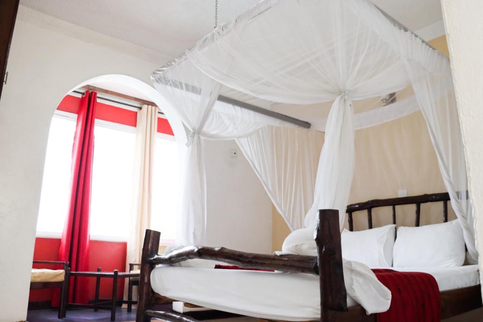 bridge hotel mombasa