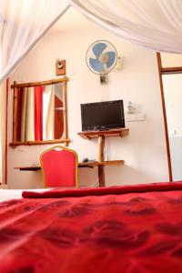 bridge hotel mombasa