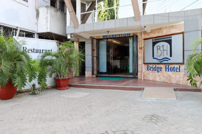 bridge hotel mombasa
