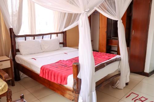bridge hotel mombasa