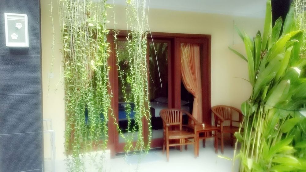 waringin home stay