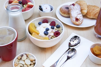 metro aspire hotel sydney