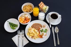 hotel astor tijuana