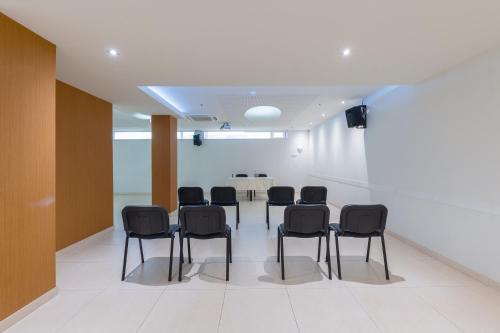 hotel azinheira by ridan hotels