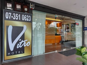 Vitro Hotel,Near Patong Beach,2 star