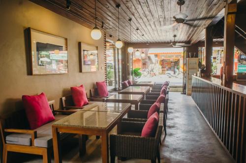 Lilu Pai,Mae Hong Son Province>>Pai,3 star