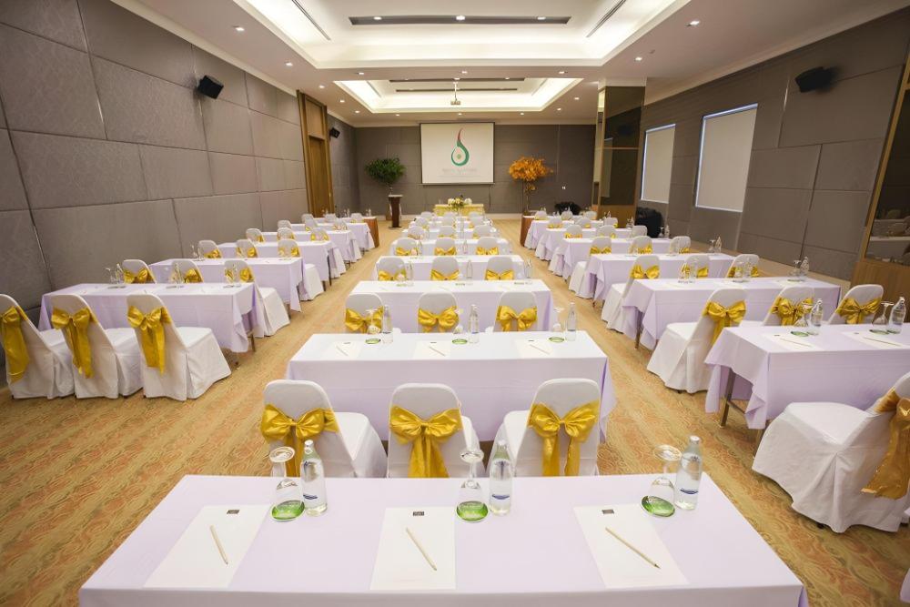 royal nakhara hotel nongkhai