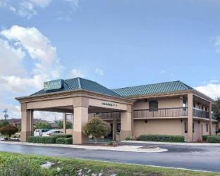 quality inn and suites franklin