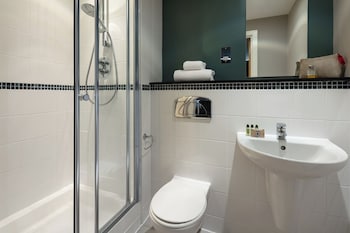 marlin apartments commercial road limehouse