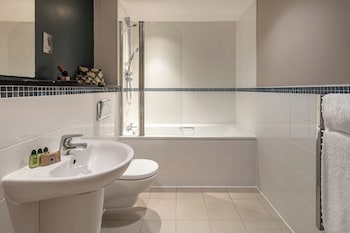 marlin apartments commercial road limehouse