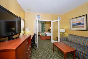 best western plus fresno inn