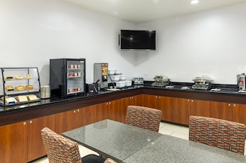 best western plus fresno inn