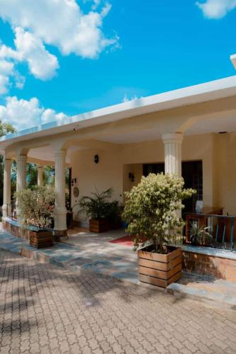 select boutique hotel