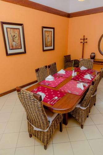 select boutique hotel