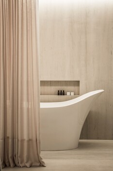 nomaa hotel