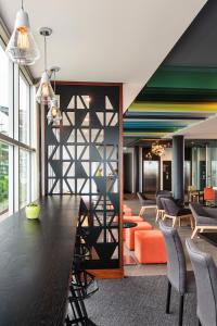 Mercure Sunshine Coast Kawana Waters,Birtinya>>Alexandra Headland,5 star