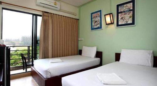 b2 khamtieng boutique and budget hotel