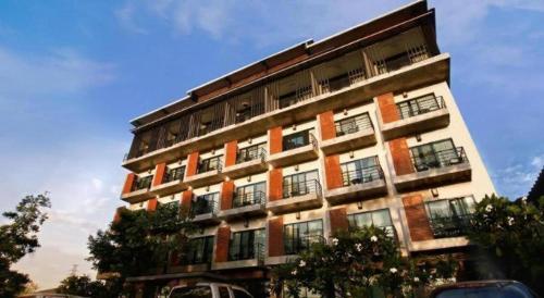 b2 khamtieng boutique and budget hotel