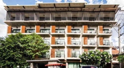 b2 khamtieng boutique and budget hotel