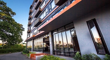 b2 mahidol boutique and budget hotel