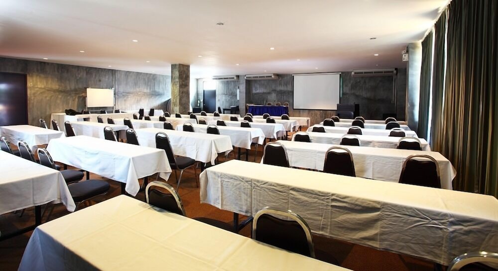 b2 mahidol boutique and budget hotel