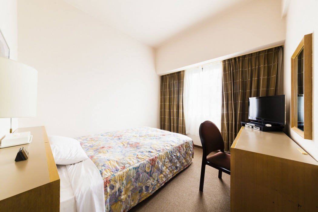 Kanku Izumisano First Hotel,Kansai International Airport>>Izumisano,3 star