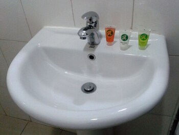 jades hotel