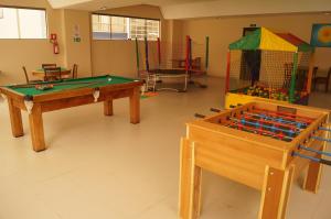 mont rey hotel