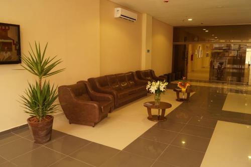 mont rey hotel