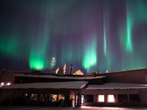 santas hotel aurora and igloos