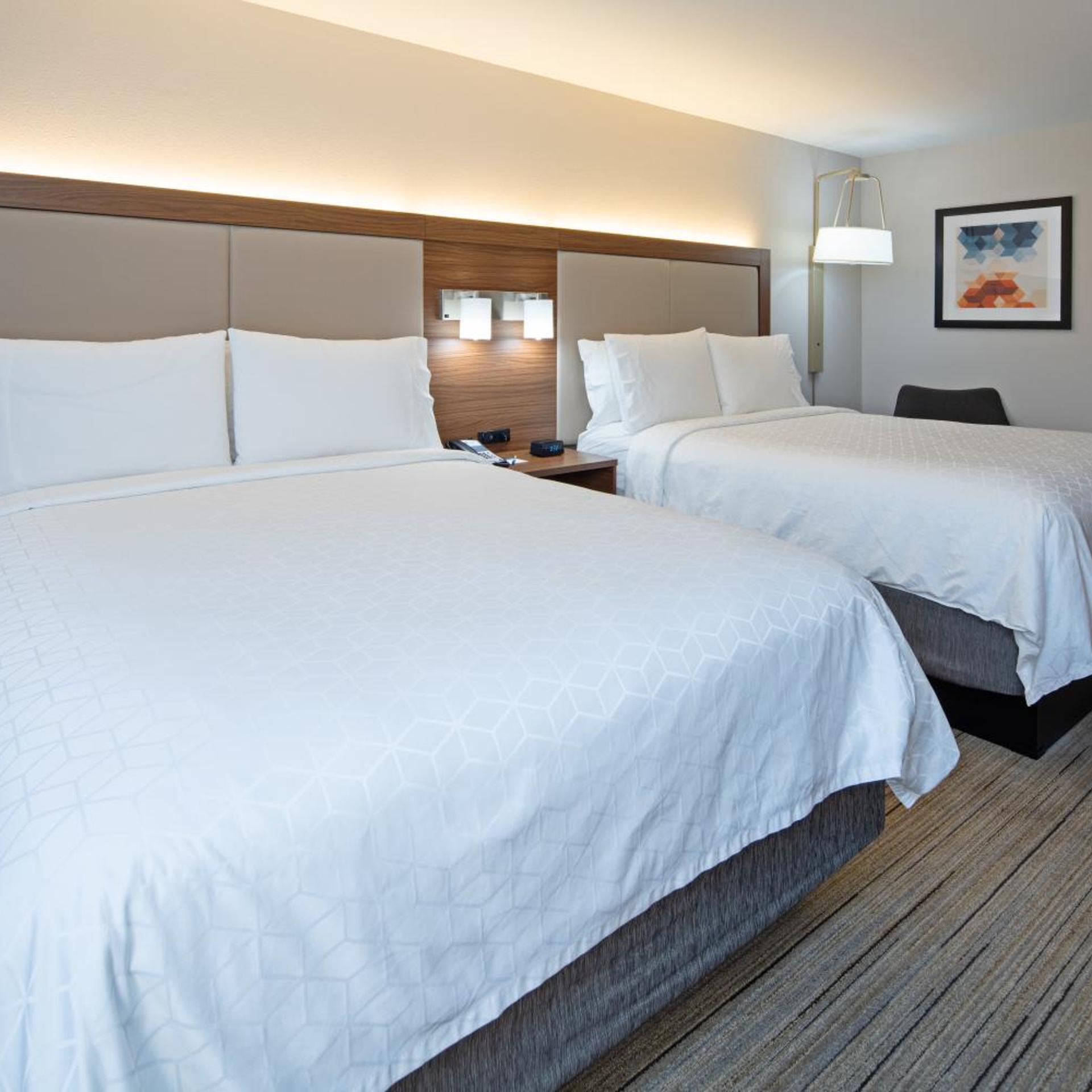 holiday inn express hotel and suites seatac by ihg