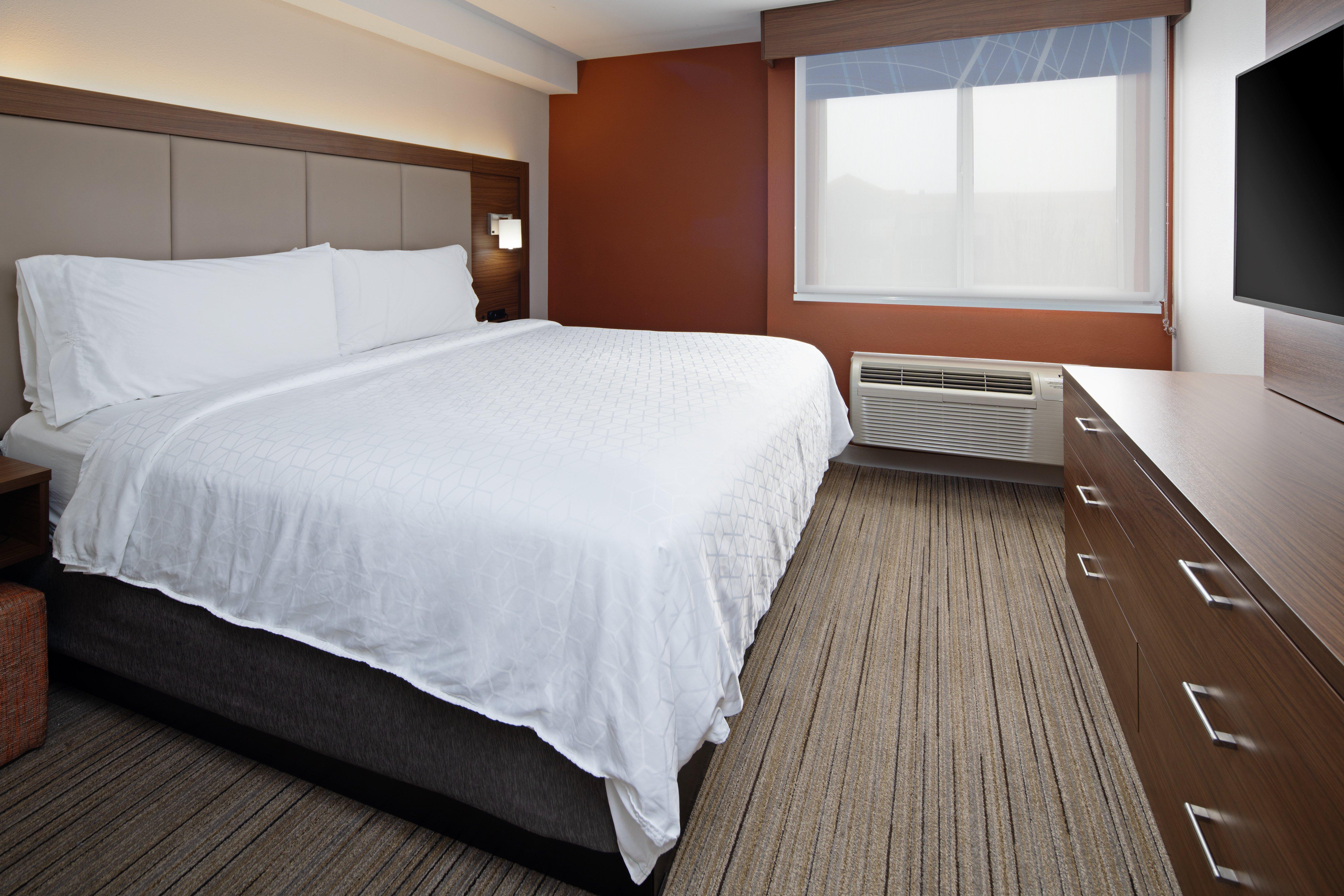holiday inn express hotel and suites seatac by ihg