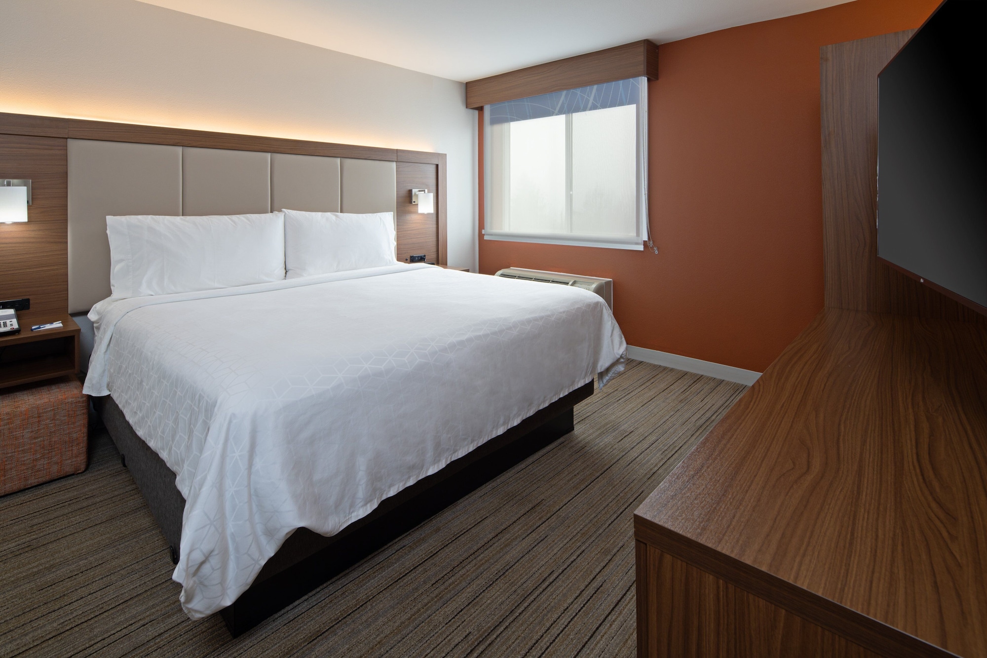 holiday inn express hotel and suites seatac by ihg