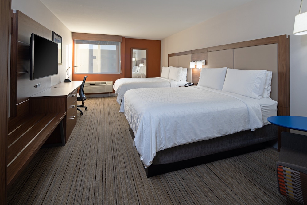 holiday inn express hotel and suites seatac by ihg